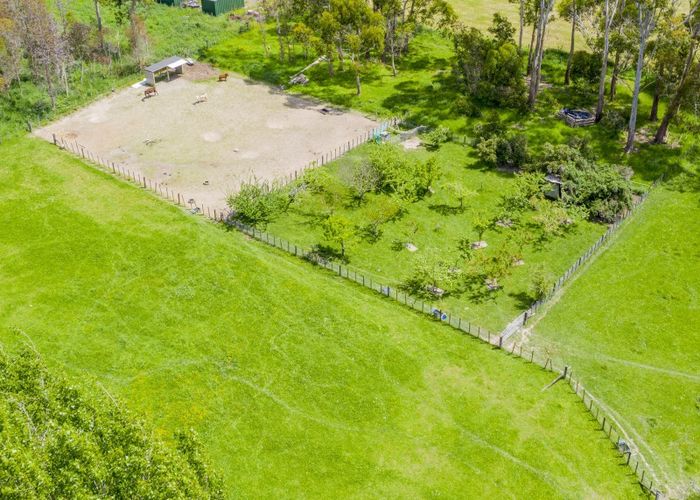  at 73 Greenwood Boulevard, Otaki