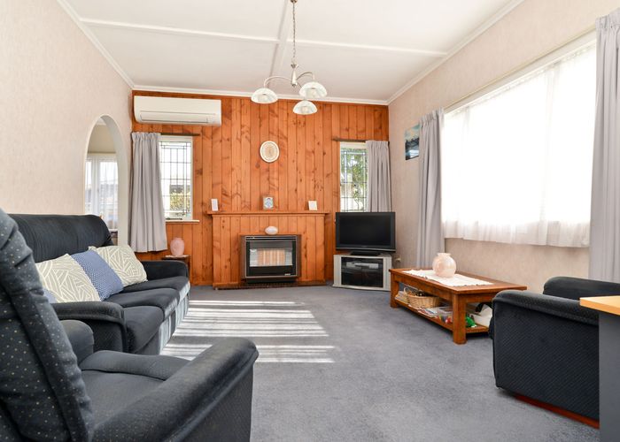 at 110 Brookfield Street, Hamilton East, Hamilton