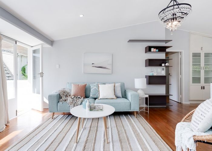  at 5 Waerenga Road, Days Bay, Lower Hutt
