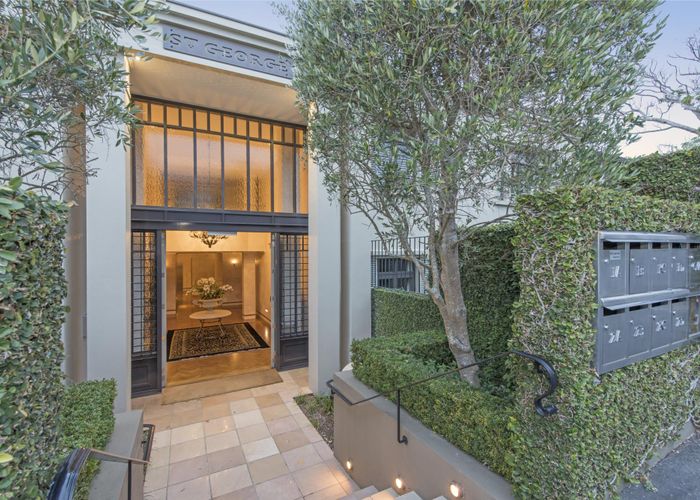  at 2A/9 St Georges Bay Road, Parnell, Auckland