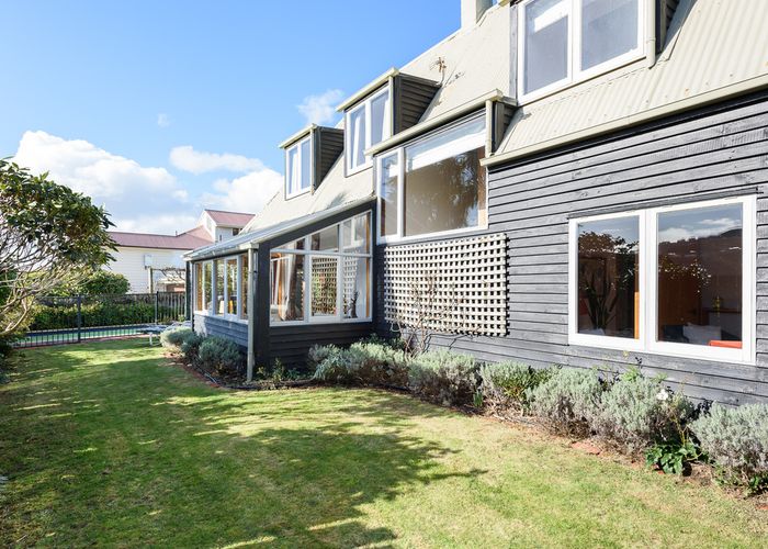  at 13 Everest Street, Khandallah, Wellington