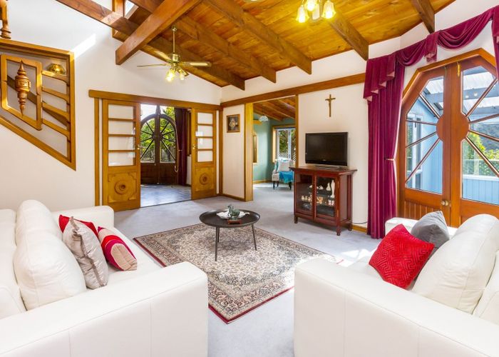  at 27 Seymour Grove, Kingsley Heights, Upper Hutt