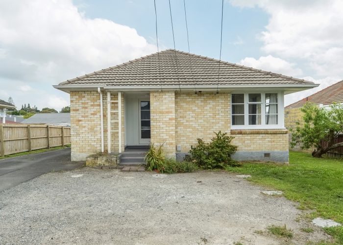  at 3 Denz Street, Maeroa, Hamilton