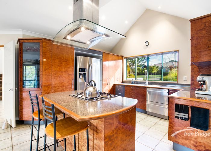  at 84 Landing Drive, Albany, Auckland