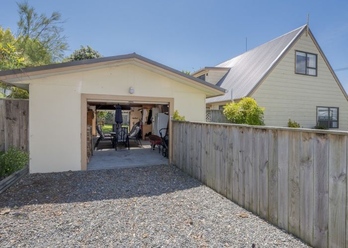  at 5 Koromiko Street, Otaki Beach, Otaki