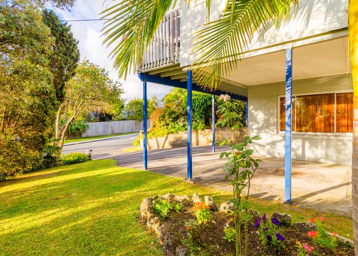 at 61 Sheridan Drive, New Lynn, Auckland