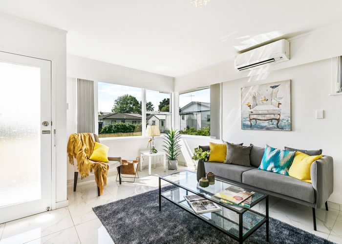  at 3/8 Russell Road, Manurewa, Auckland