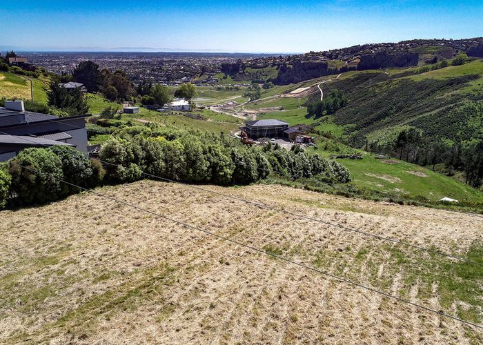  at 335D Worsleys Road, Cracroft, Christchurch