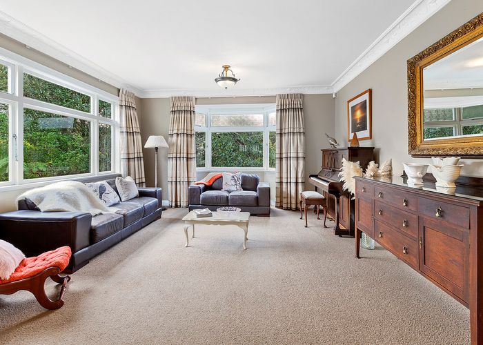 at 33 Clutha Avenue, Khandallah, Wellington