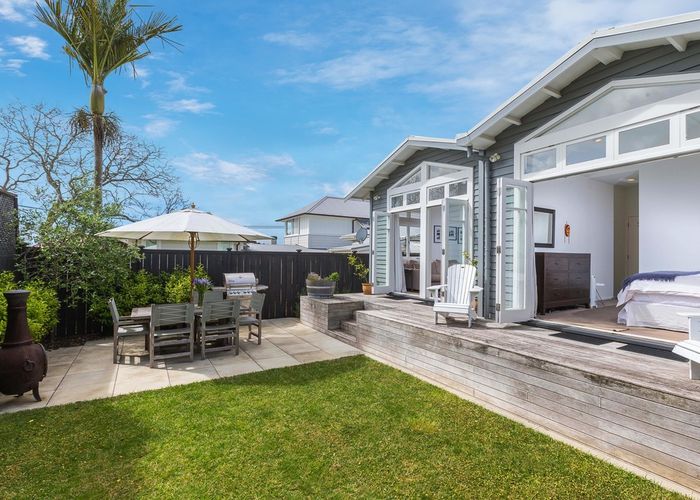  at 46 Gladstone Road, Parnell, Auckland