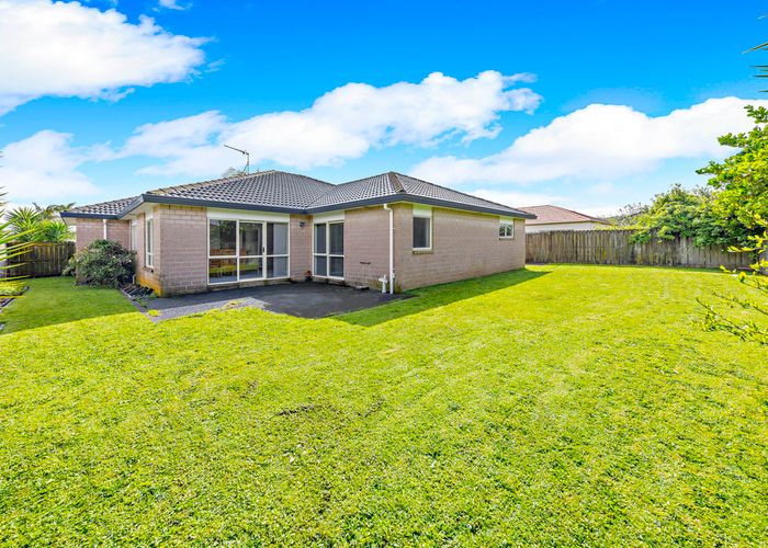  at 14 Brosna Place, East Tamaki, Auckland