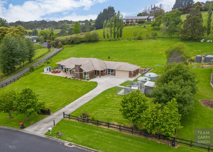  at 25 Judge Richardson Drive, Opaheke, Papakura