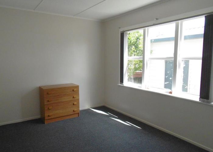  at 6 Amuri Place, Otara, Auckland