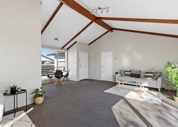  at 15 Farnborough Street, Aranui, Christchurch