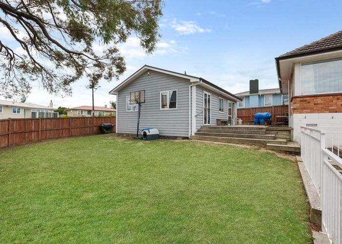  at 6 Claymore Street, Manurewa, Auckland