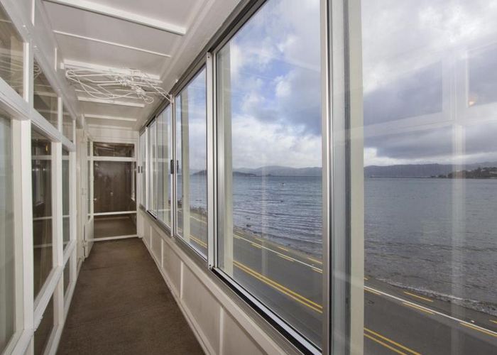  at 4 Gill Road, Lowry Bay, Lower Hutt