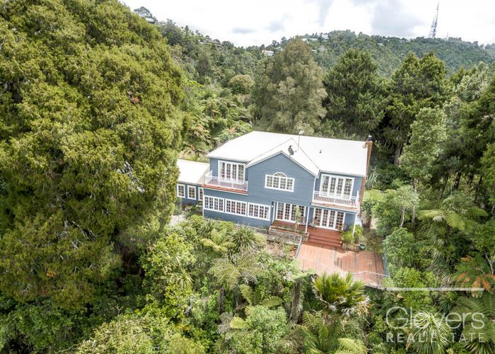  at 467 Scenic Drive, Waiatarua, Auckland