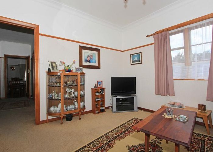  at 4 Hart Avenue, Boulcott, Lower Hutt
