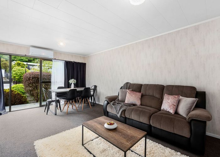  at 1/44 Hartford Crescent, Totara Park, Upper Hutt