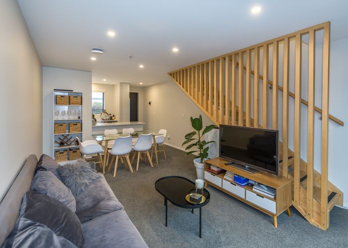  at 4/15 Cheltenham Street, Merivale, Christchurch