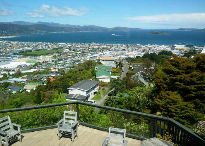  at 7 Maple Grove, Maungaraki, Lower Hutt