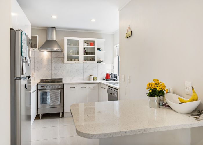  at 2/38 Abercrombie Street, Howick, Auckland
