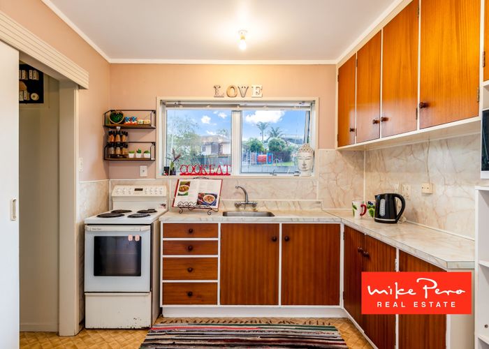  at 1/17 Ballater Place, Highland Park, Auckland