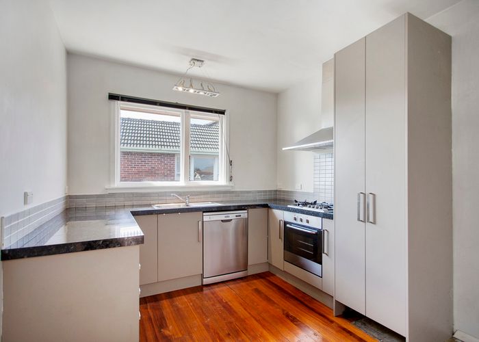  at 272 Grahams Road, Bishopdale, Christchurch