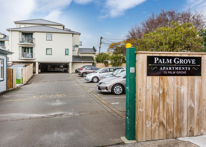  at C15/13 Palm Grove, Berhampore, Wellington