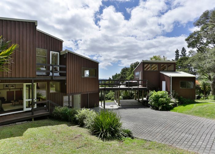  at 14 North Way, Titirangi, Auckland