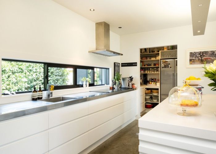  at 18C Cambridge Terrace, Taradale, Napier