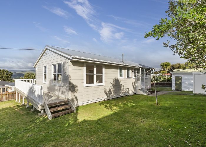  at 2 Rakihau Place, Titahi Bay, Porirua