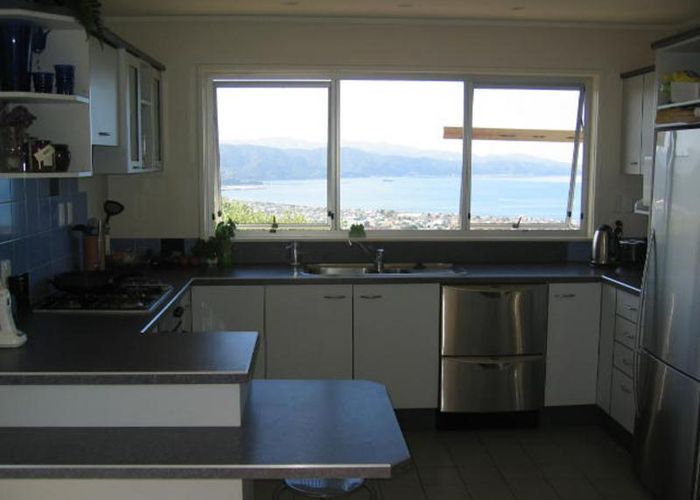  at 7 Maple Grove, Maungaraki, Lower Hutt