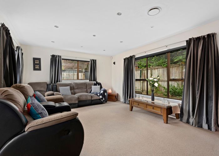  at 2A Burke Grove, Naenae, Lower Hutt