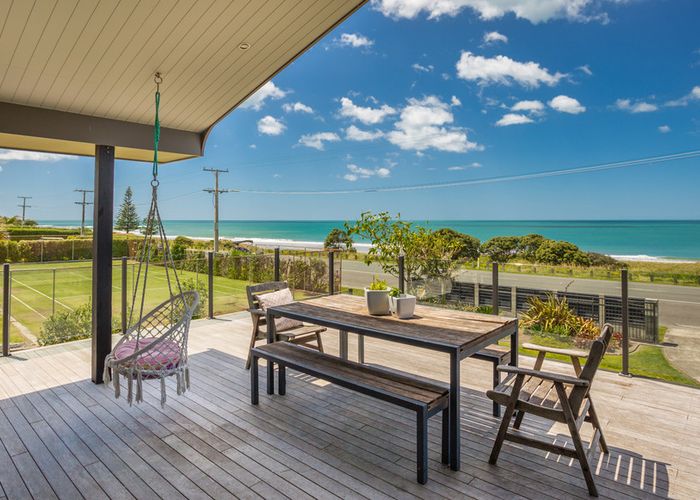  at 76 Moana Road, Okitu, Gisborne