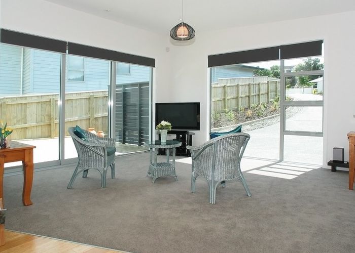 at 25 Flotilla Place, Whitby, Porirua