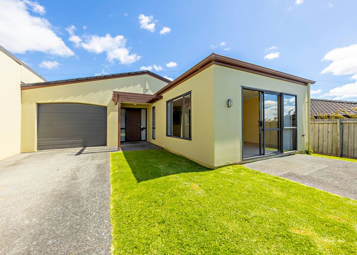  at 17 Ksenia Drive, Flat Bush, Auckland