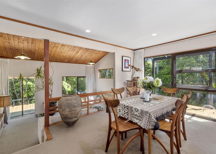 Free property data for 12 Kaihu Street, Northcote, Auckland homes.co.nz