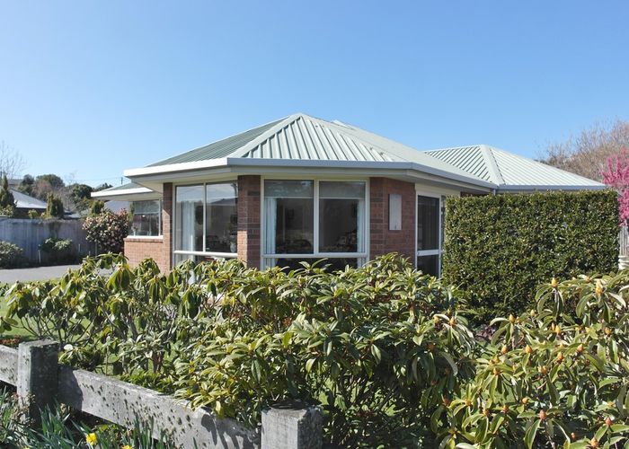  at 359 Cashmere Road, Westmorland, Christchurch