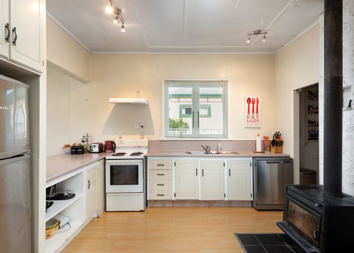  at 200 Scott Street, Redwoodtown, Blenheim