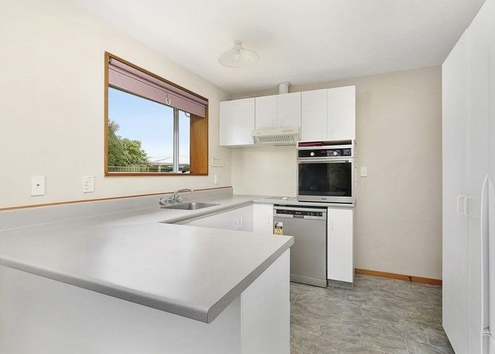  at 2/24 Conway Street, Somerfield, Christchurch City, Canterbury