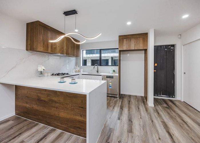  at Lot 3/7 Landscape Road, Papatoetoe, Manukau City, Auckland