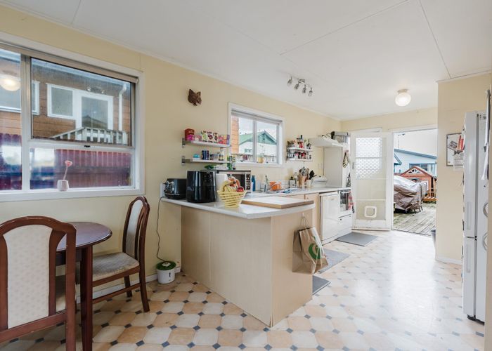  at 31 Mahoe Street, Melville, Hamilton, Waikato