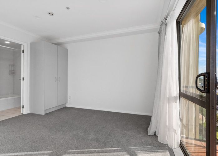  at 6D/18 Ronwood Avenue, Manukau, Manukau City, Auckland