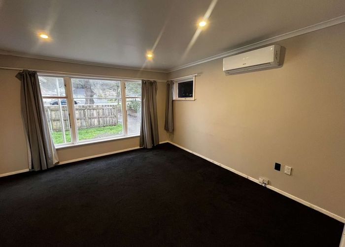  at 1/120 Wainuiomata Road, Wainuiomata, Lower Hutt, Wellington