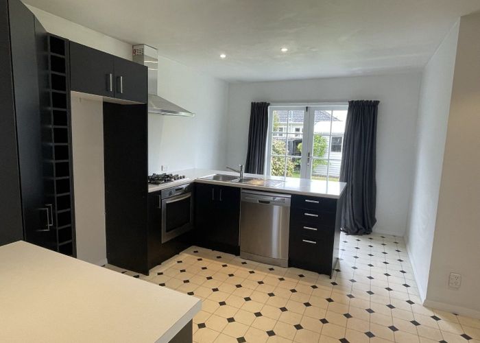  at 37 Blighs Road, Strowan, Christchurch City, Canterbury