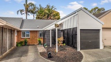  at 11B Central Park Drive, Te Atatu South, Auckland