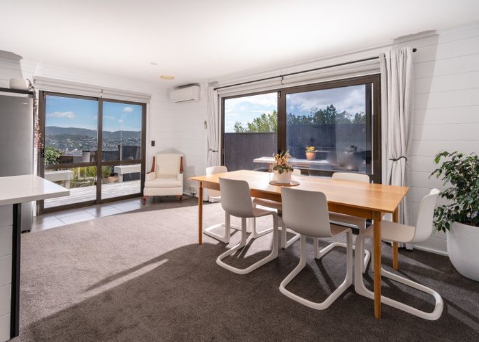  at 82 Beacon Hill Road, Strathmore Park, Wellington