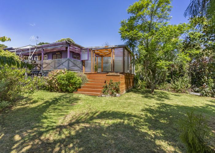  at 10 School Road, Morningside, Auckland