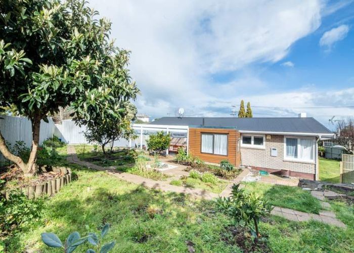  at 14 Kealy Road, Mount Wellington, Auckland City, Auckland